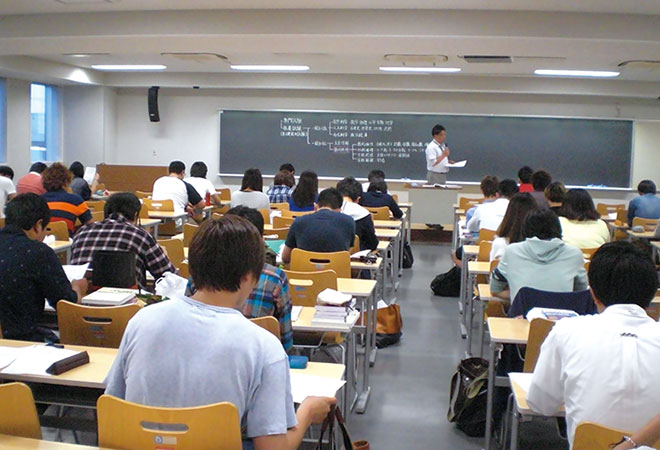 【Point5】公務員志望者への対策講座を実施!